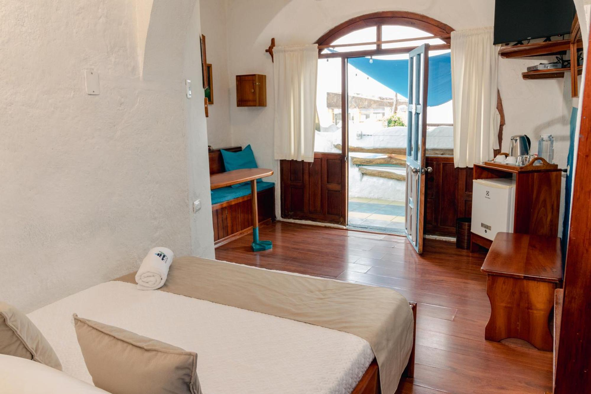 Hotel Casa Blanca Puerto Baquerizo Moreno Room photo